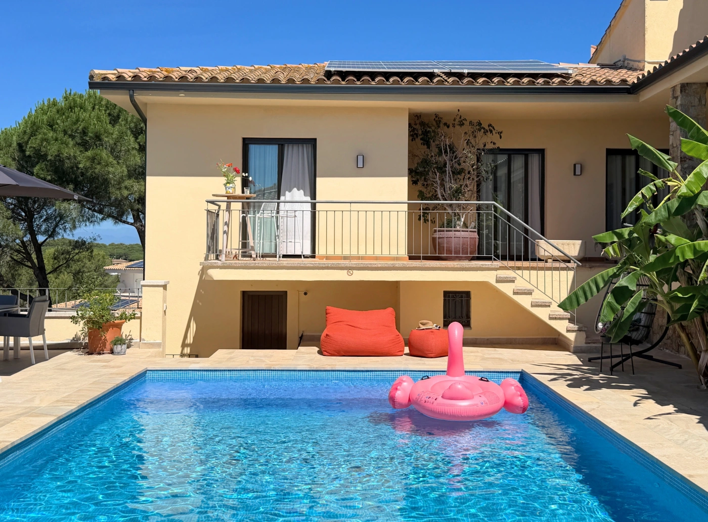 011 Villa Alegre