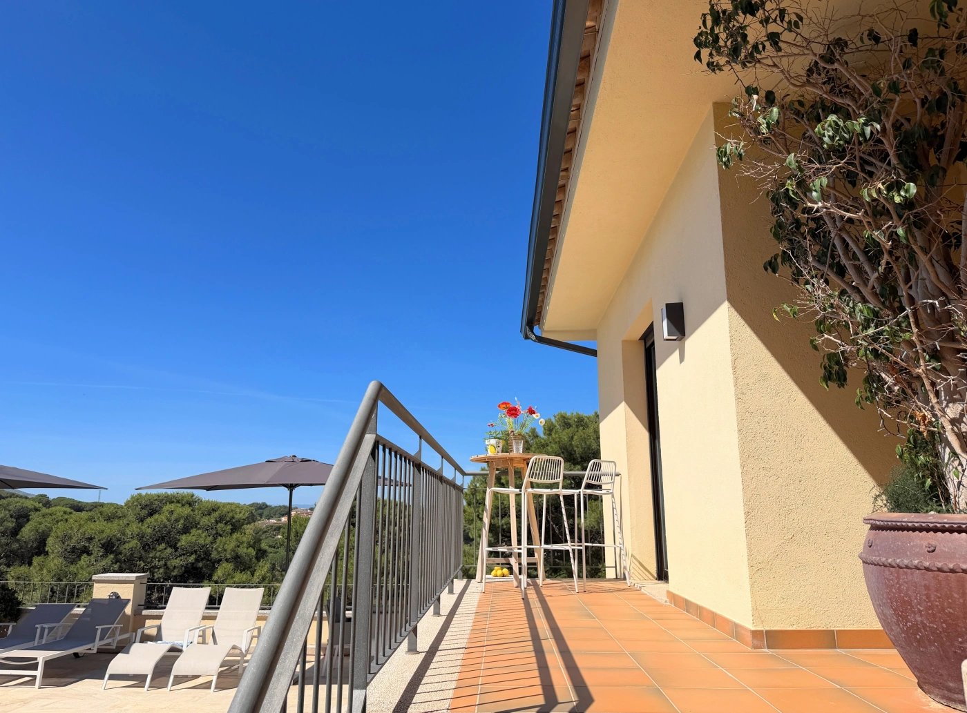 045 Villa Alegre