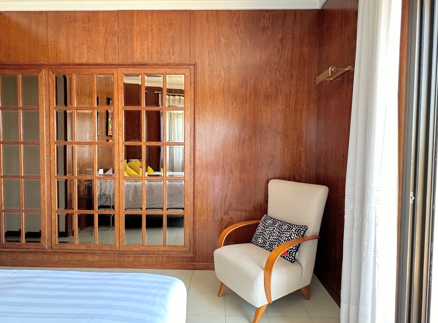 069 Villa Alegre