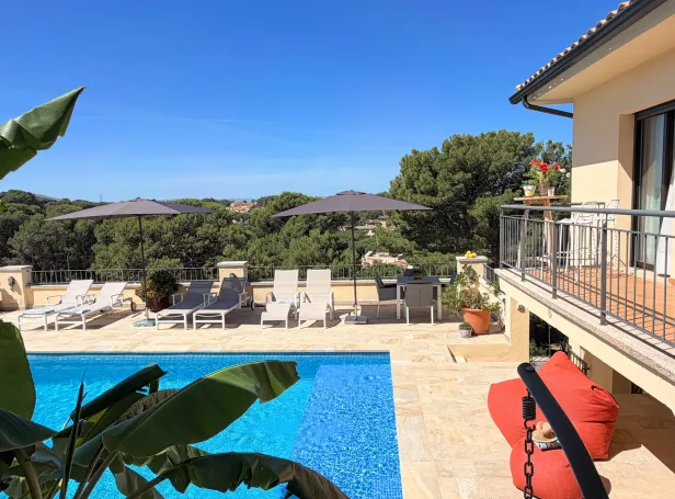 013 Villa Alegre