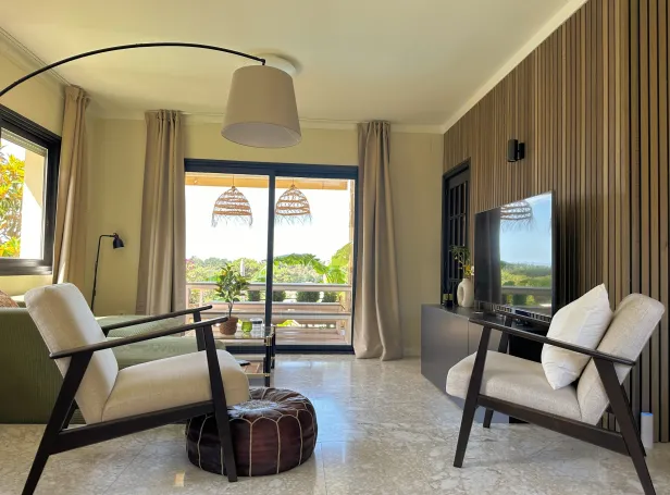 028 Villa Alegre