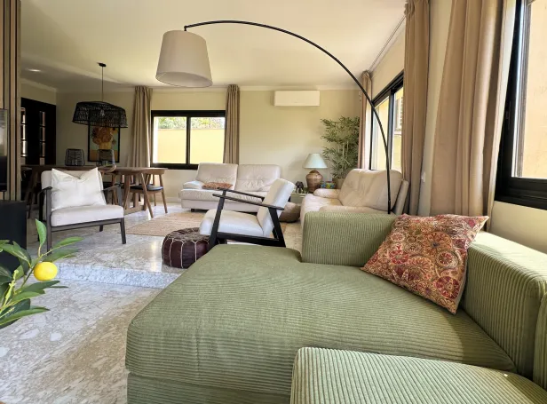 029 Villa Alegre