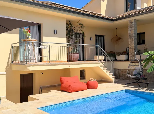 072 Villa Alegre