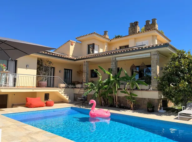 079 Villa Alegre