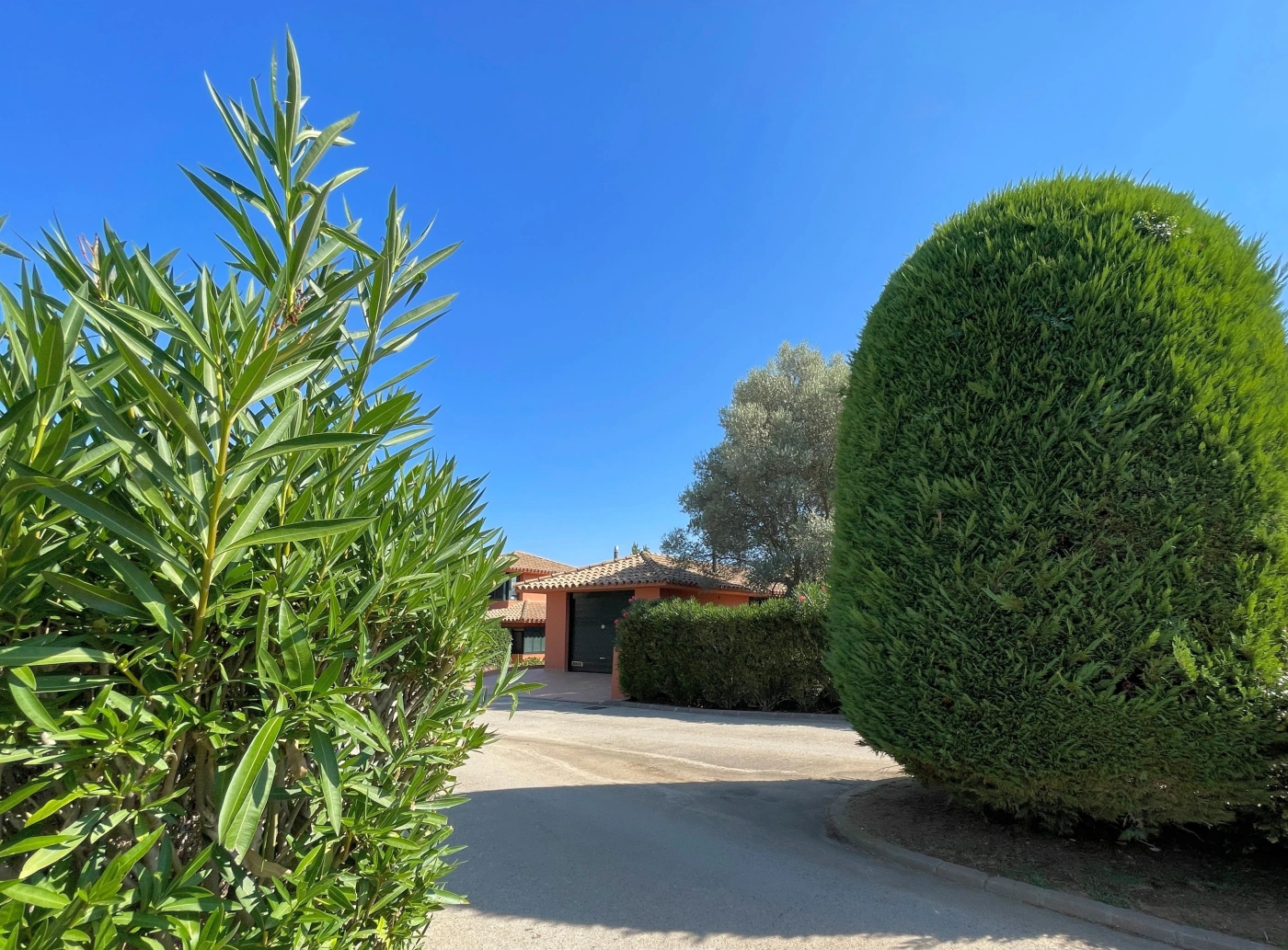 068 Villa Luna