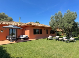 012 Villa Luna
