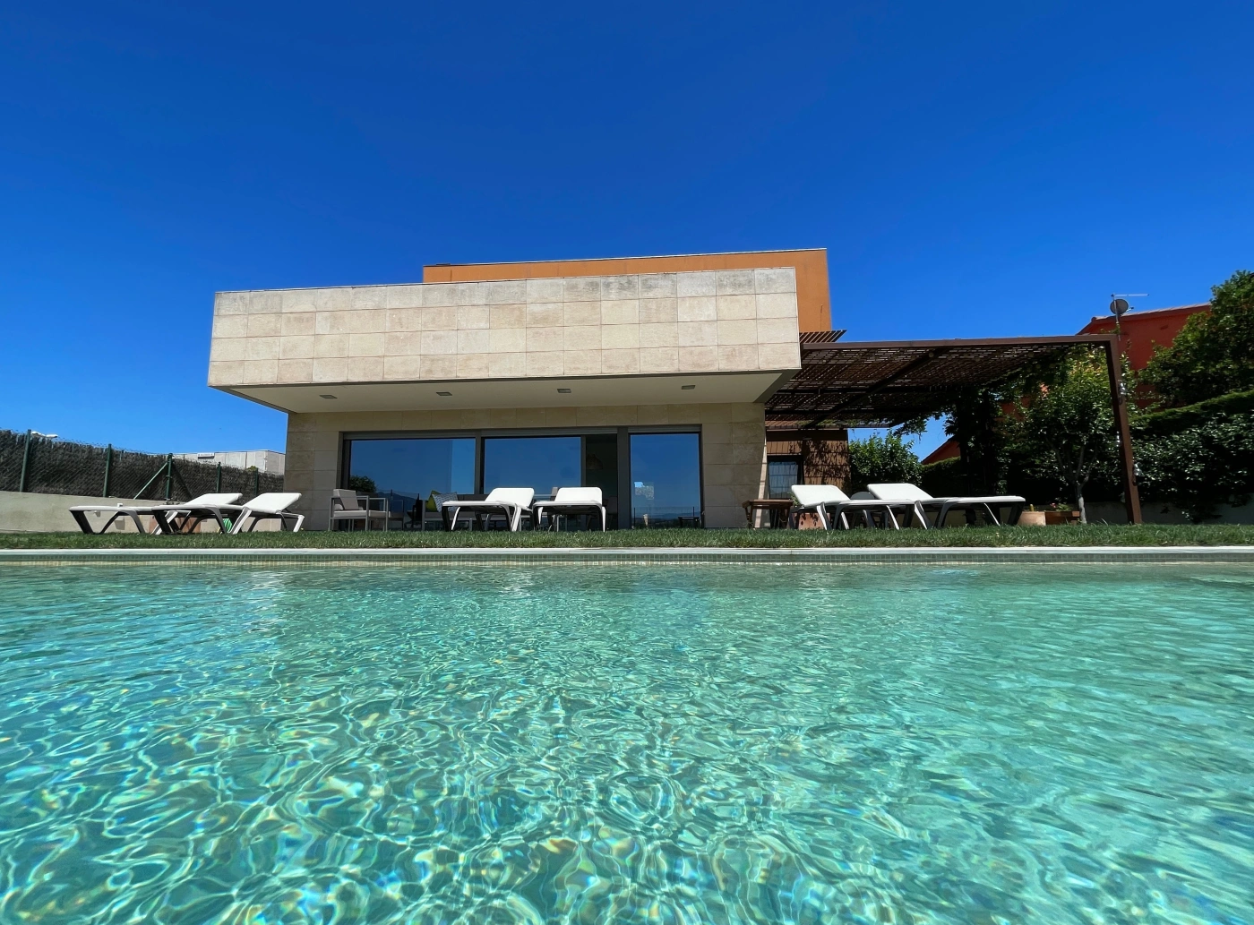 001 Villa Rosé