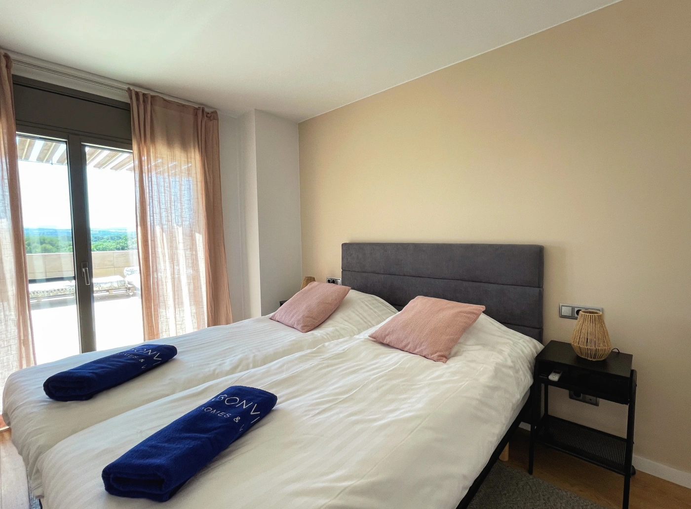 072 Villa Rosé