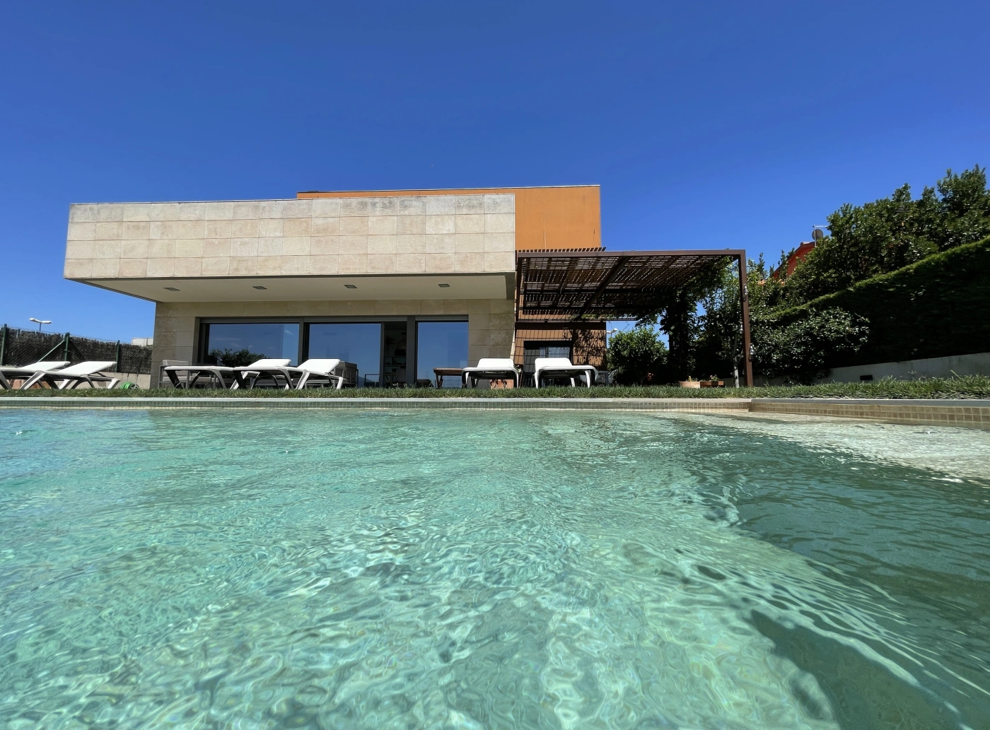 080 Villa Rosé