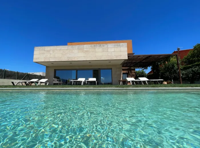 001 Villa Rosé