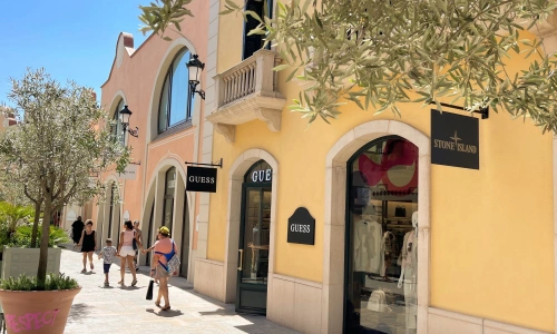 La Roca Outlet Shoppen Costa Brava